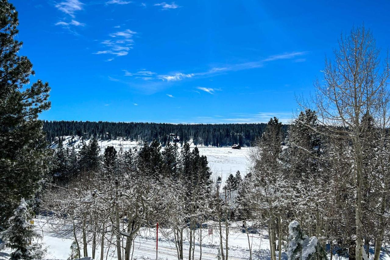 Pet-Friendly Duck Creek Village Retreat With Deck! Exteriör bild