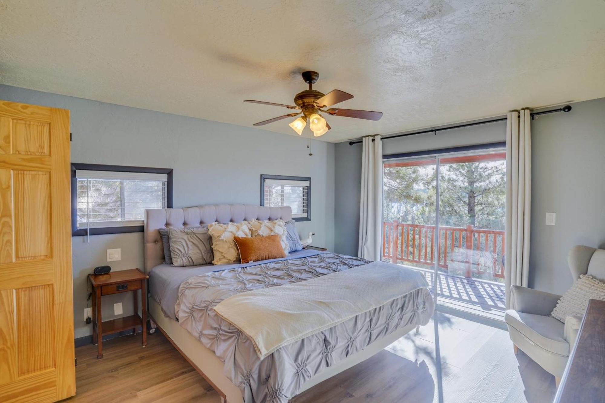 Pet-Friendly Duck Creek Village Retreat With Deck! Exteriör bild